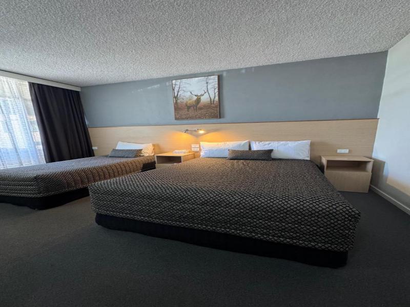 The Sands Motel image