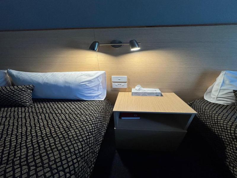 The Sands Motel image