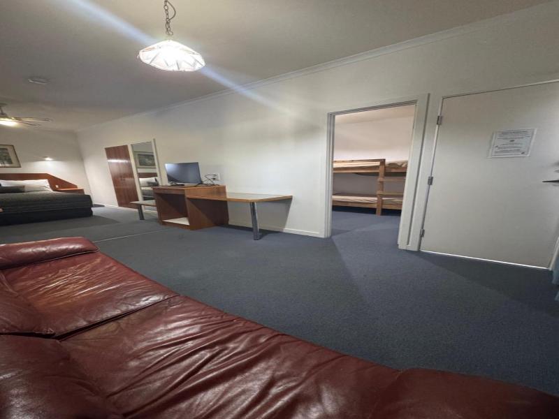 The Sands Motel image