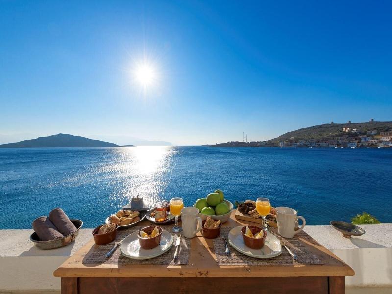 Alpha Luxury Suites