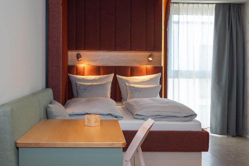 Cocoon Theresienwiese image