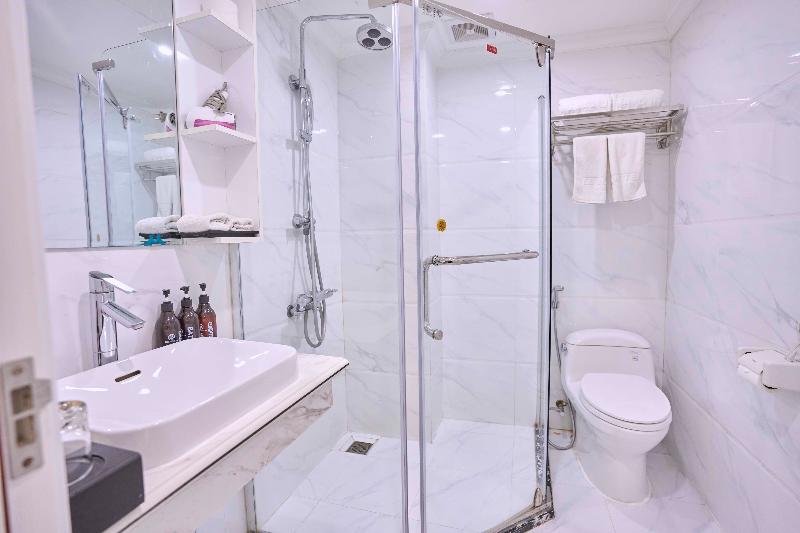 Le Haute Hotel Hai Phong image