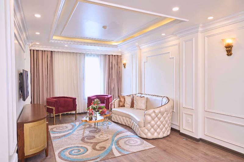 Le Haute Hotel Hai Phong image