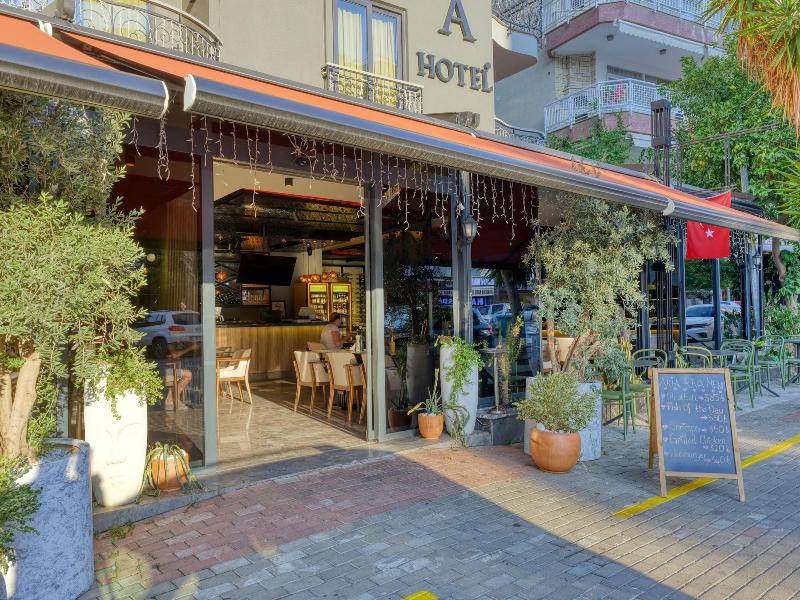 Ari̇a Ri̇va Apart Hotel image