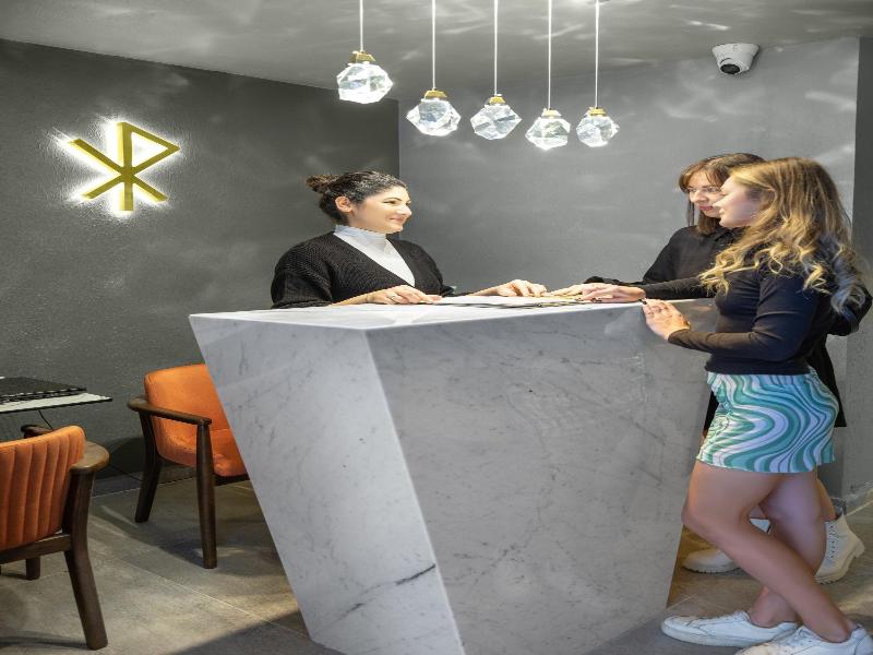 Ari̇a Ri̇va Apart Hotel image