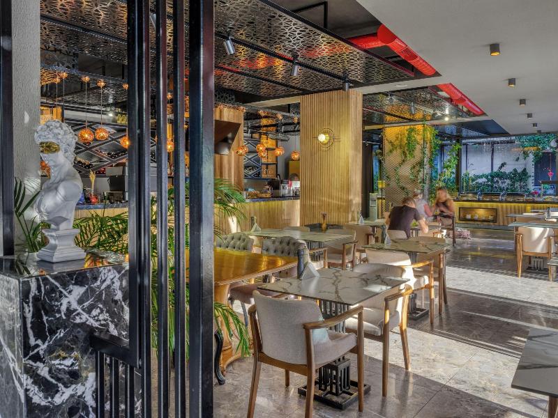 Ari̇a Ri̇va Apart Hotel image