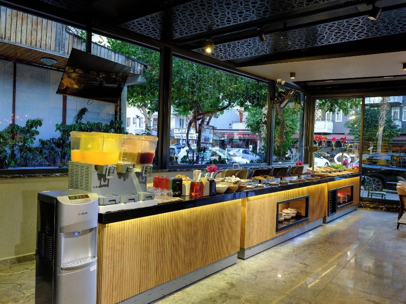 Ari̇a Ri̇va Apart Hotel image