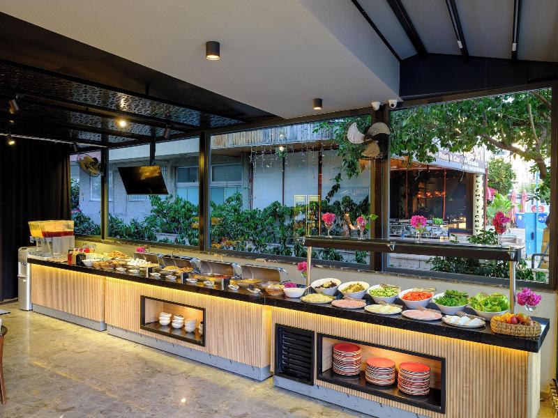 Ari̇a Ri̇va Apart Hotel image
