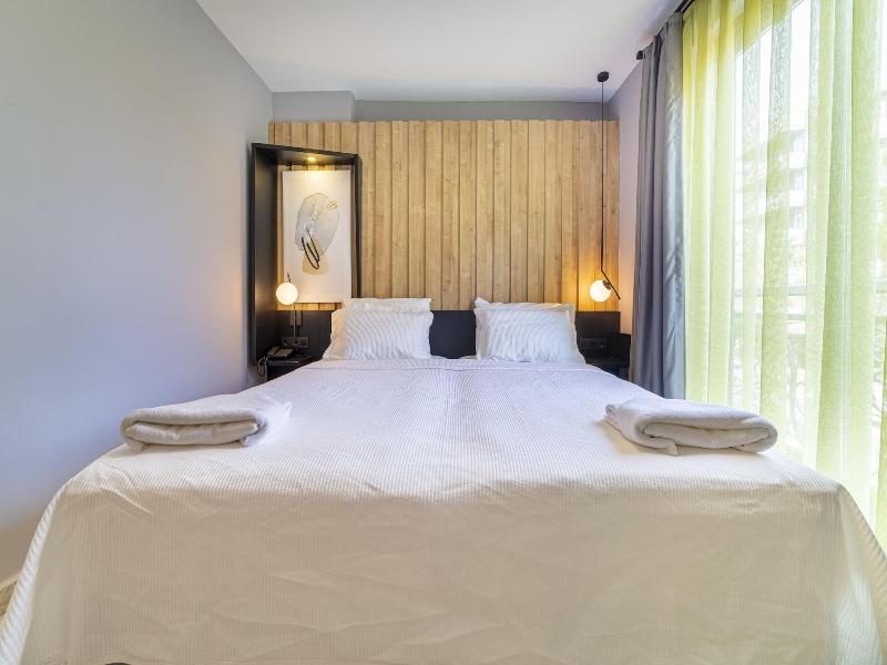 Ari̇a Ri̇va Apart Hotel image