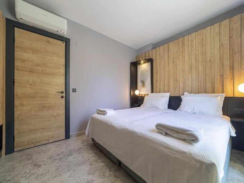 Ari̇a Ri̇va Apart Hotel image