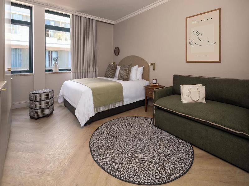 Charles Hope Cape Town image