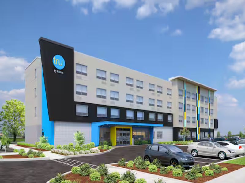 Tru by Hilton Hagerstown image