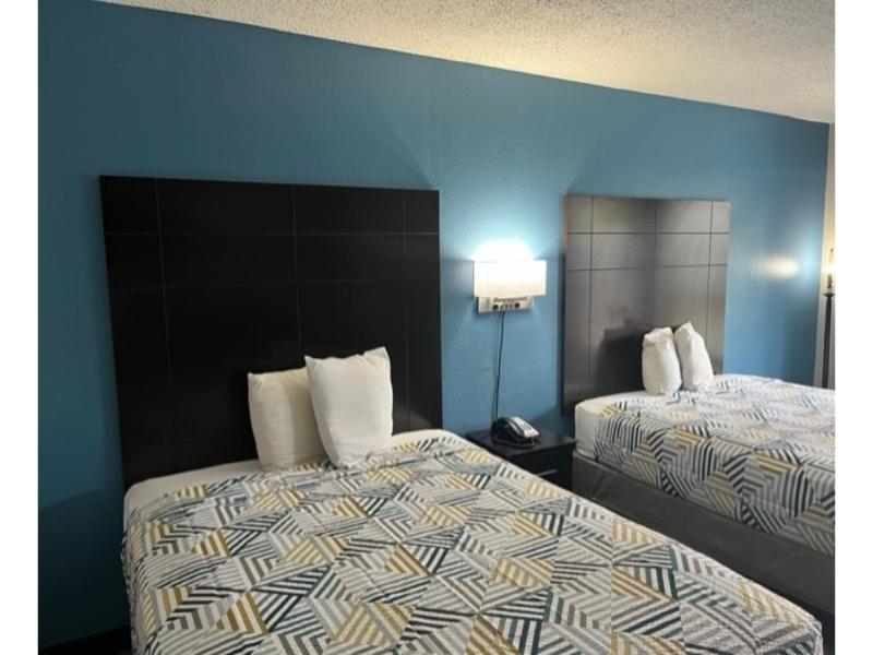 Motel 6 Baton Rouge, La - East - I-12 image