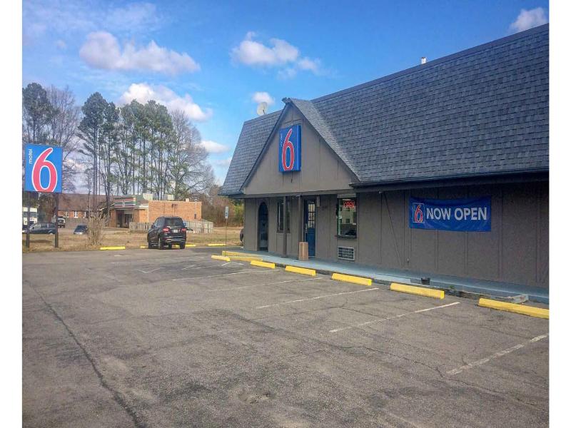 Motel 6 Newport News, Va - Fort Eustis image