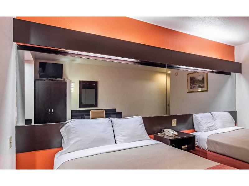 Motel 6 Chattanooga, Tn - Downtown image
