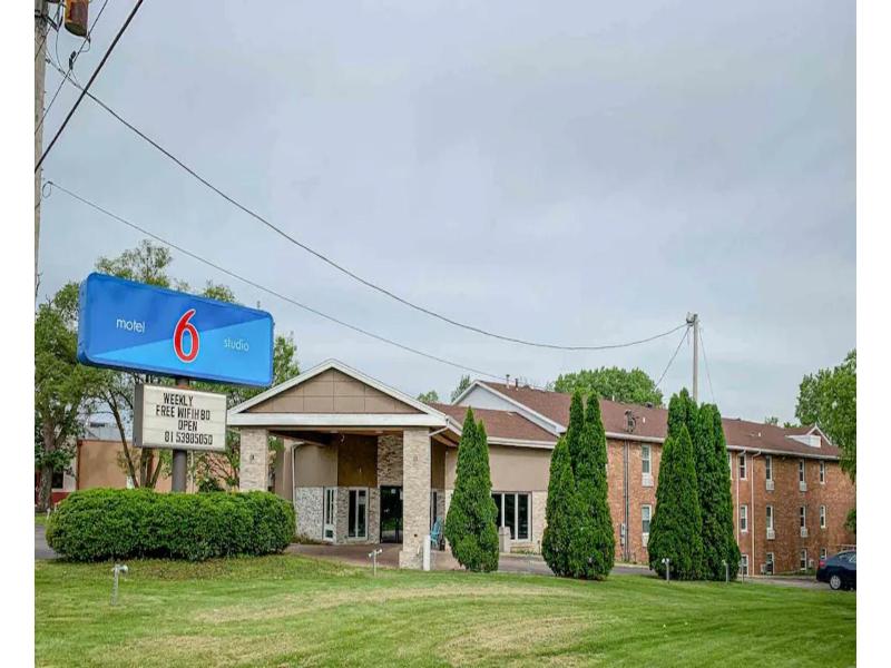 Studio 6 Rockford, Il image