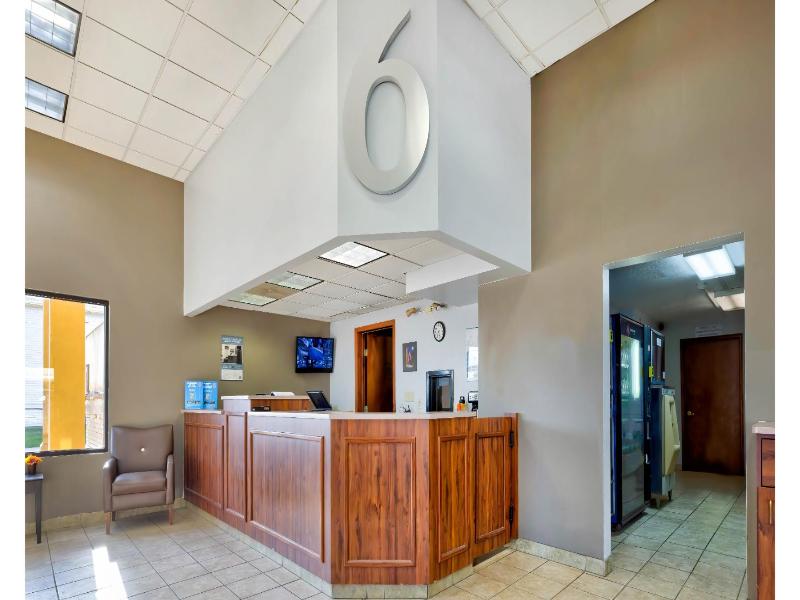 Studio 6 Effingham, Il