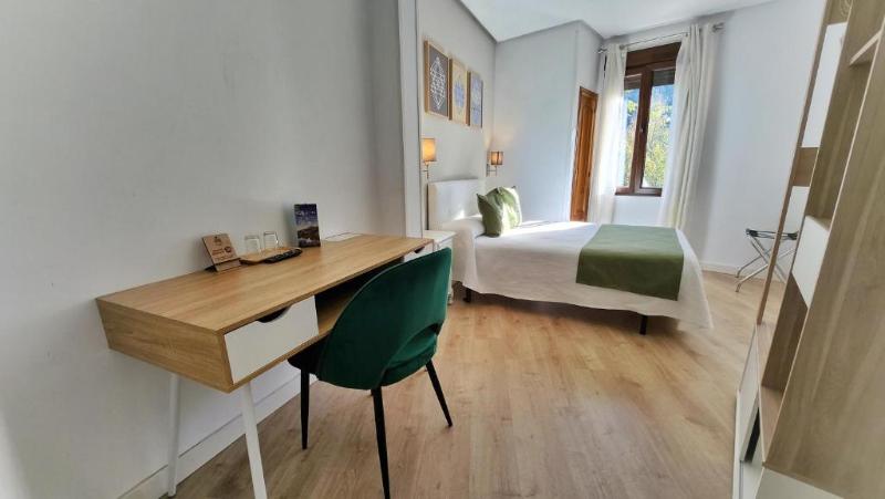 Eco Hotel Toledo image