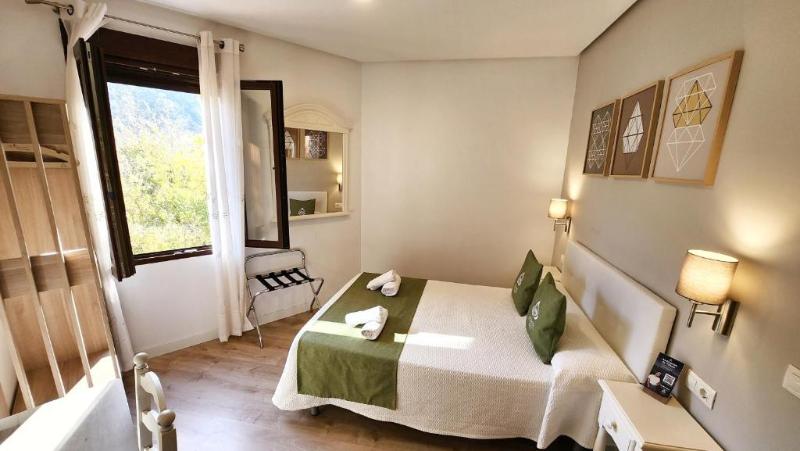Eco Hotel Toledo image