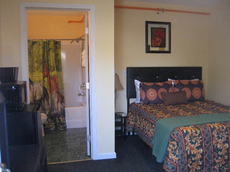 Western Motel image 4