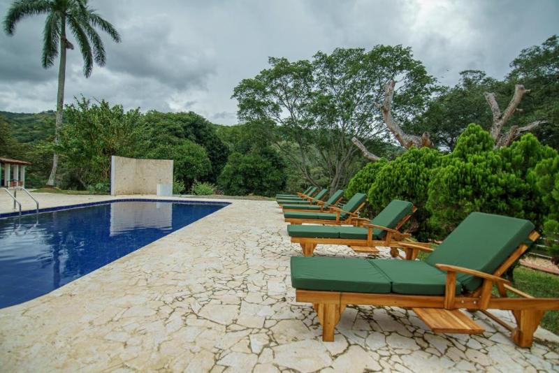 Tres Lagos Hotel image