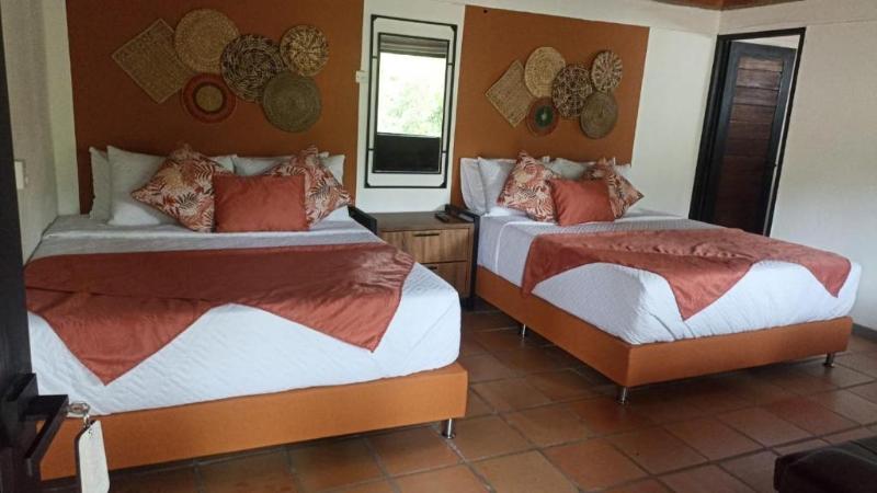 Tres Lagos Hotel image