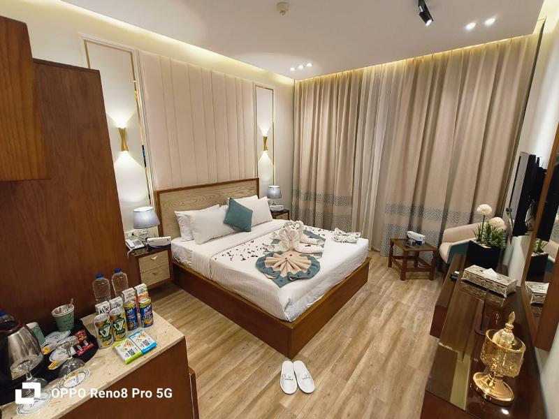 Ramage Hotel image