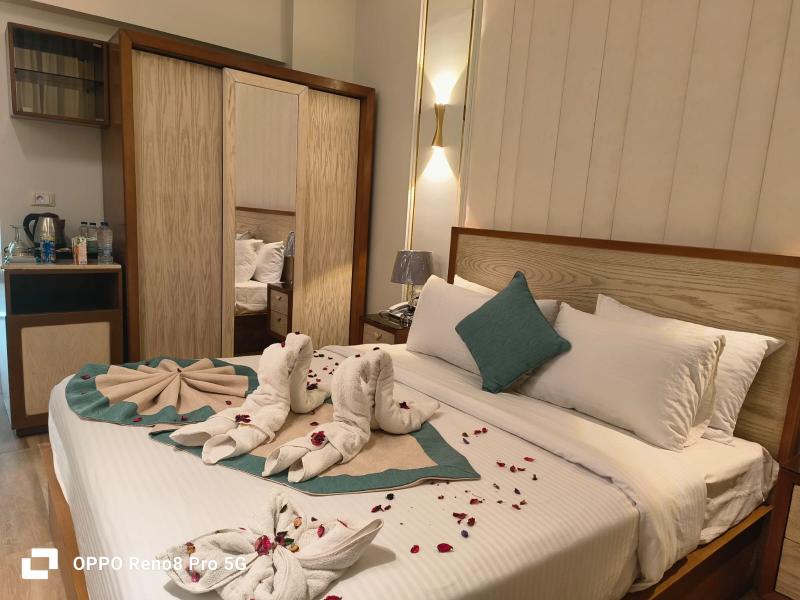 Ramage Hotel image