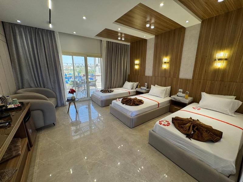 Ramage Hotel image