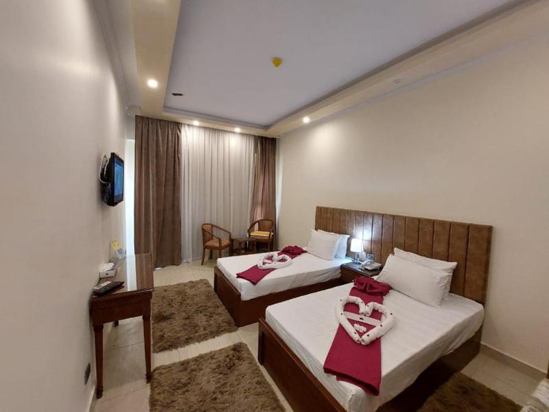Ramage Hotel image