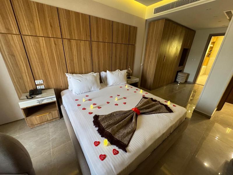 Ramage Hotel image
