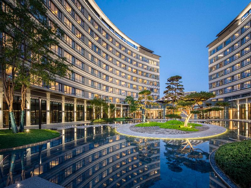 Holiday Inn Xianyang Shuangzhao Lake by IHG image