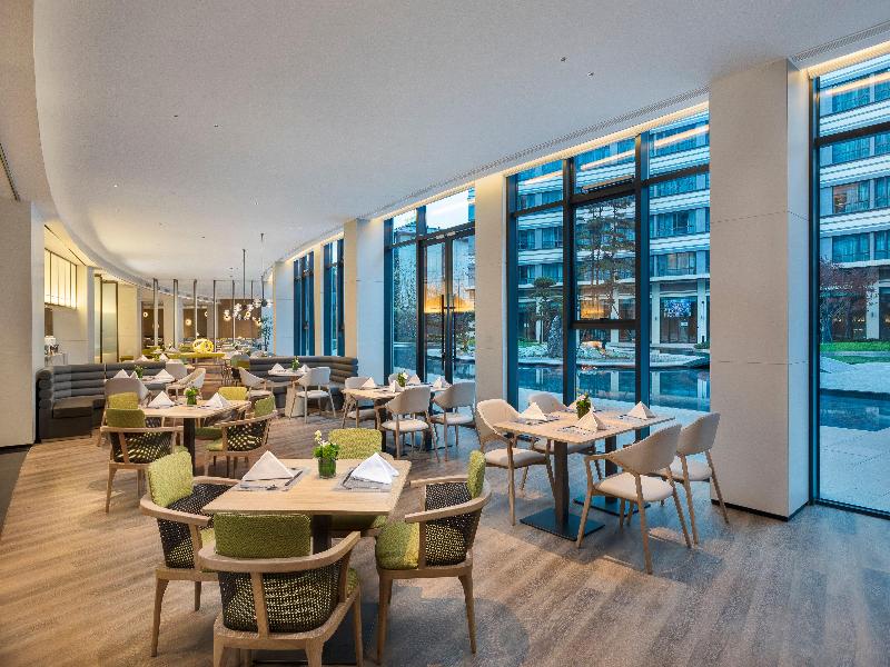 Holiday Inn Xianyang Shuangzhao Lake by IHG image