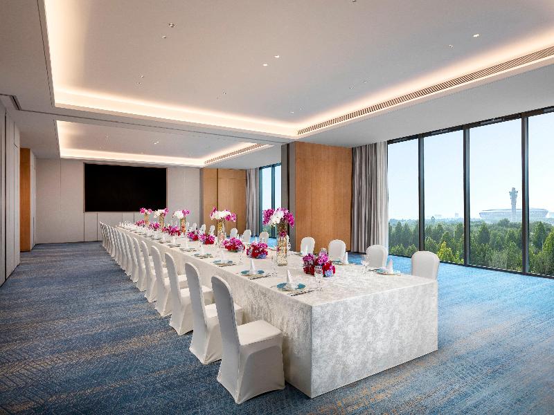 Hualuxe Xianyang image