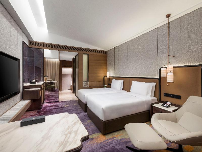 Hualuxe Xianyang image