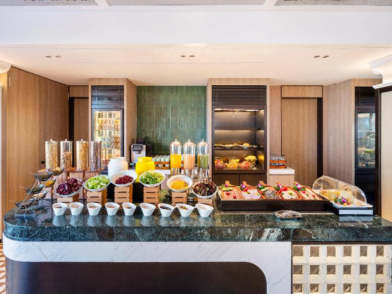 Holiday Inn Shanghai Tourism Zone by IHG image