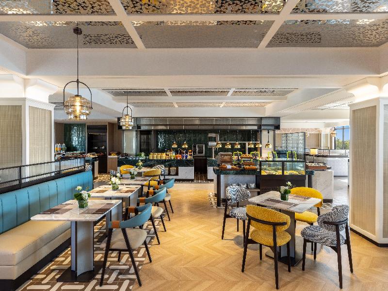Holiday Inn Shanghai Tourism Zone by IHG image