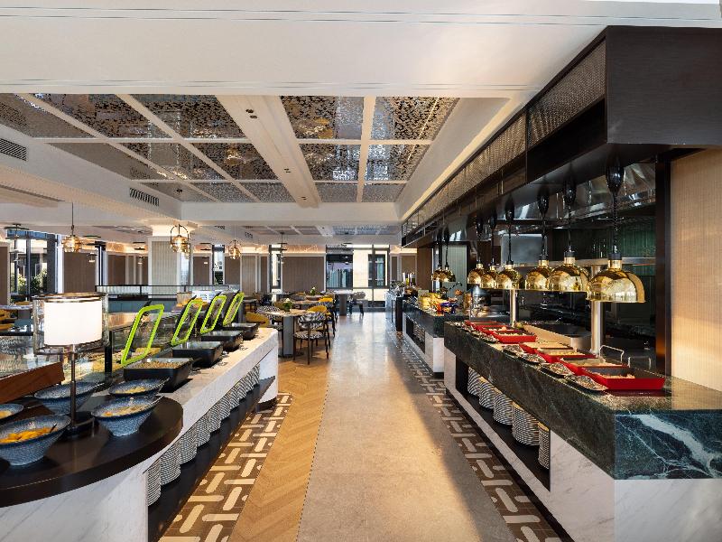 Holiday Inn Shanghai Tourism Zone by IHG image