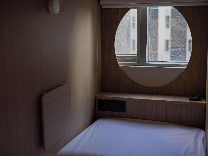 Haeundae Marine Capsule Hotel & Spa image