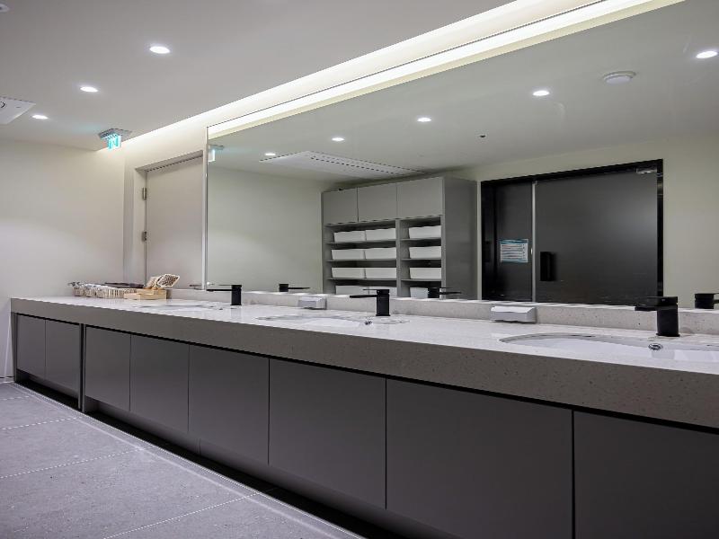 Haeundae Marine Capsule Hotel & Spa image