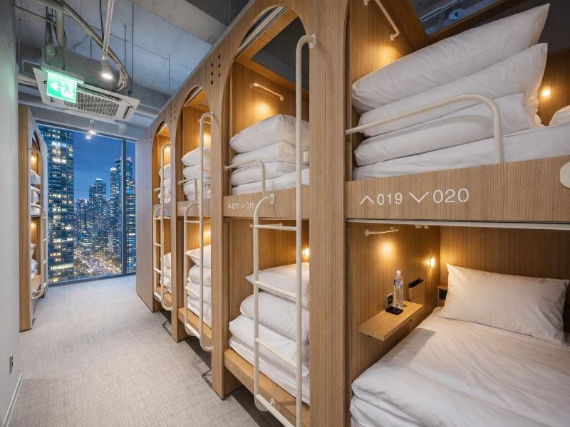 Haeundae Marine Capsule Hotel & Spa image