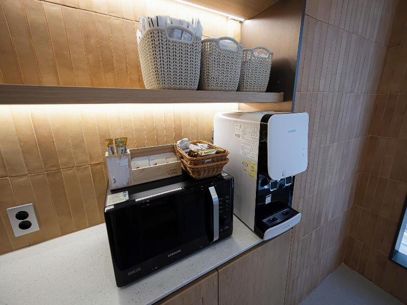 Haeundae Marine Capsule Hotel & Spa image