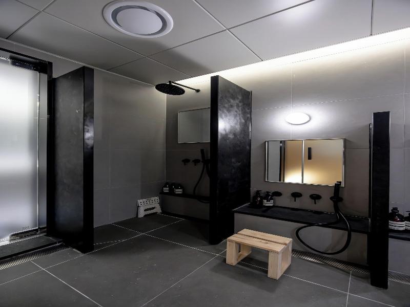 Haeundae Marine Capsule Hotel & Spa image