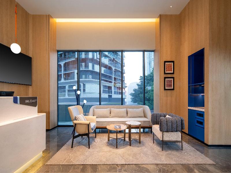 Holiday Inn Express Chengdu Phoenix Mountain image