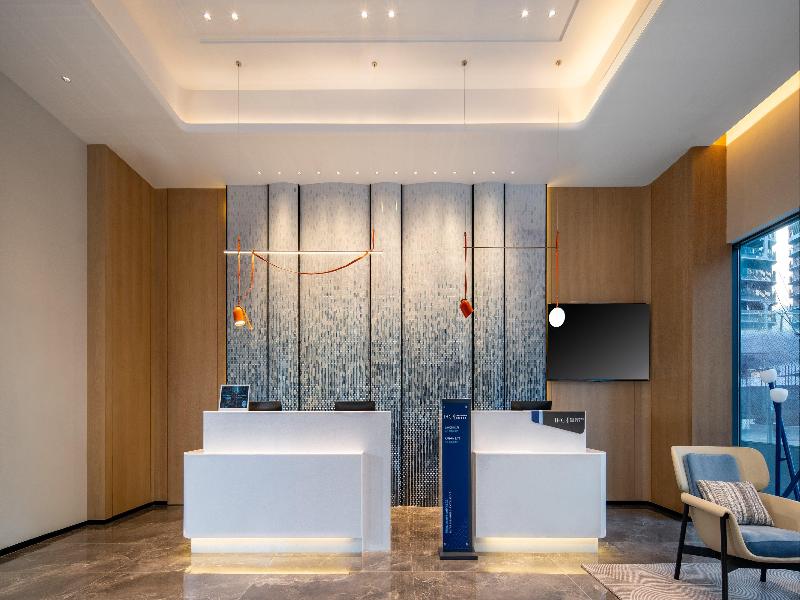 Holiday Inn Express Chengdu Phoenix Mountain image