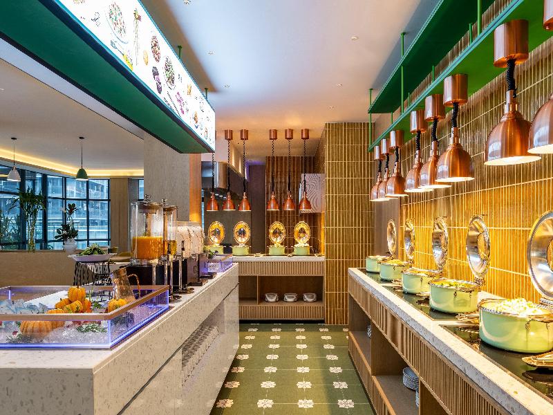 Holiday Inn Express Chengdu Phoenix Mountain image