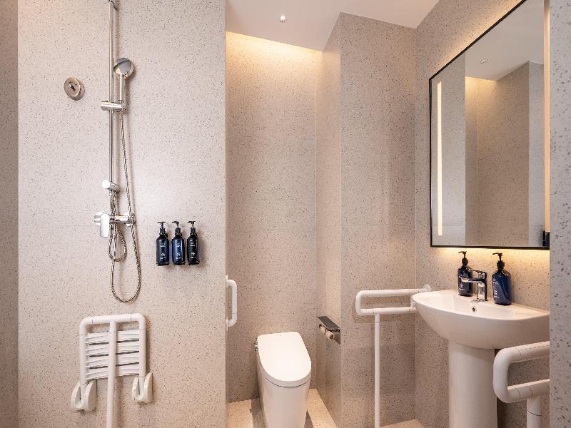 Holiday Inn Express Chengdu Phoenix Mountain image