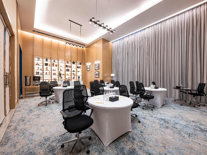 Crowne Plaza Al Jubail by IHG image