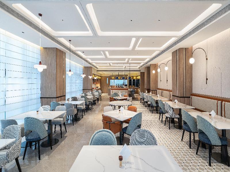 Holiday Inn Express Kunming Dianchi Rixin Road image
