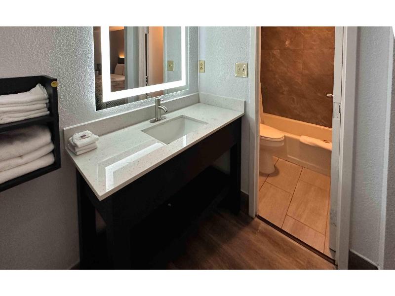 Motel 6 Spartanburg, Sc – Northwest / Business 85 image